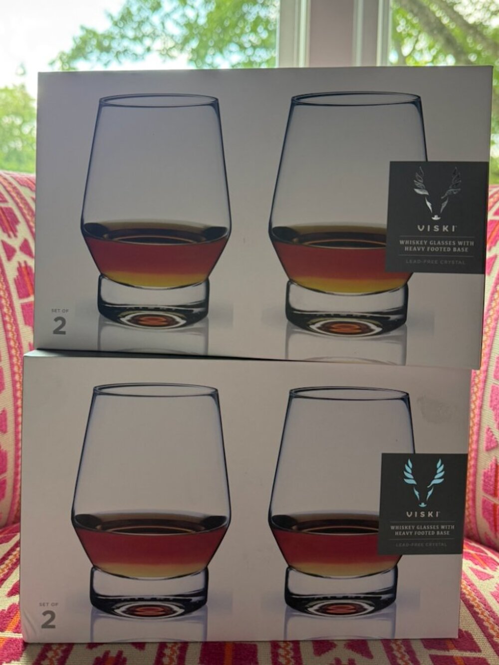 Viski Whiskey Glasses with Heavy Footed Base - Picture 4 of 4